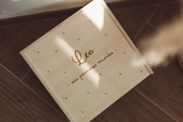 Caja de recuerdos en madera - Puntos - Lletres de Vida