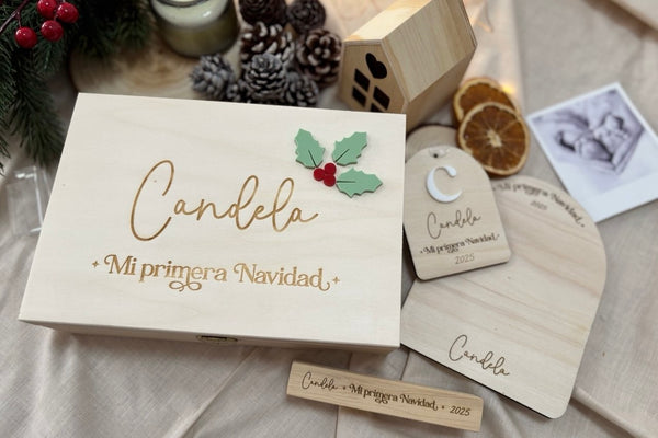 Caja regalo - Mi primera Navidad (base + adorno + placa huella + caja)