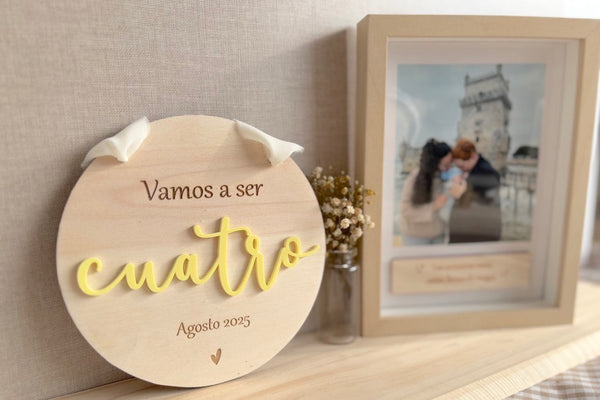 Placa madera con metacrilato en color - Vamos a ser...