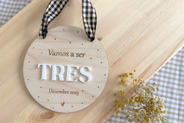 Placa madera puntitos - Vamos a ser...