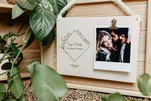 Marco de fotos ¡Sois los siguientes! - Rombo floral - Lletres de Vida