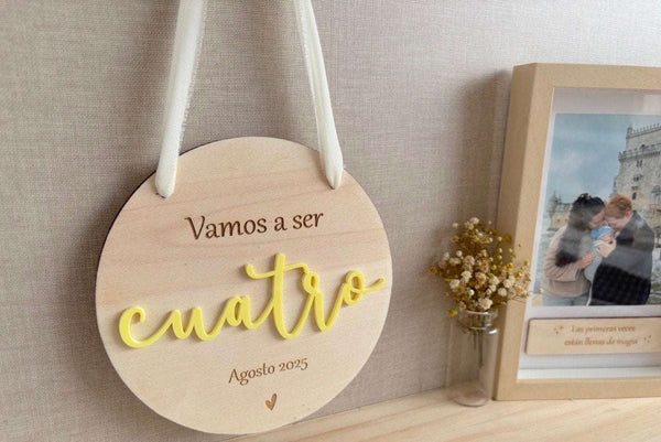 Placa madera con metacrilato en color - Vamos a ser...
