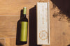 Caja de vino en madera - Corona floral - Lletres de Vida